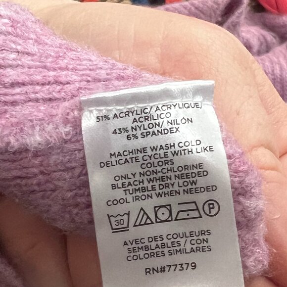 Ann Taylor Factory Sweater Size Medium Lavender Purple Knit Embellished Pullover - Picture 6 of 6